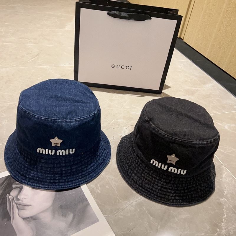 MIUMIU